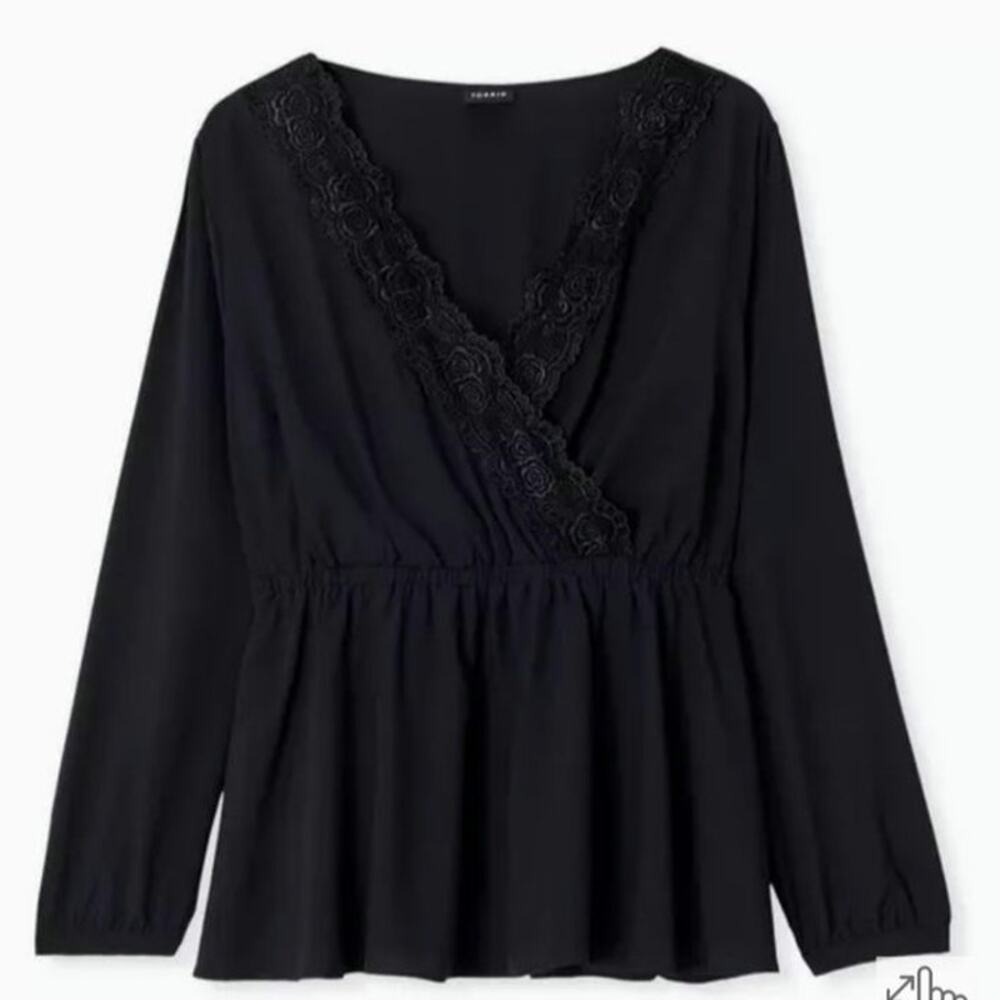 Torrid Black Y2K Style Romantic Goth Floral Lace Trim Babydoll Blouse